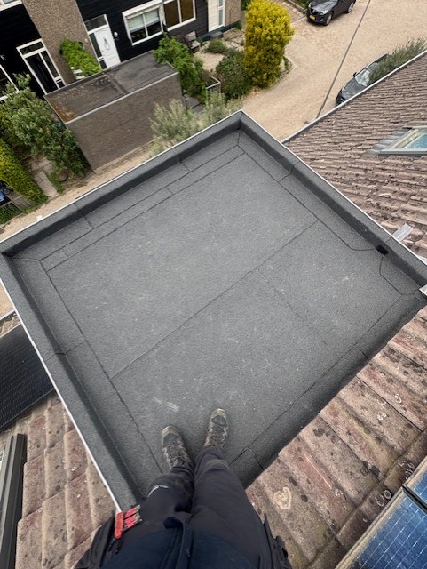 Dak laten renoveren door NEDA?